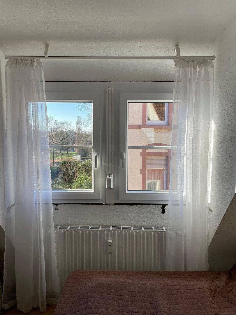Prenájom bytu 1-izbový 26 m², Schlossergasse 13, Offenburg, Bádensko-Wurttembersko Prenájom bytu 1-izbový 26 m², Schlossergasse 13, Offenburg, Bádensko-Wurttembersko