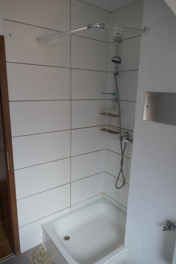 Prenájom bytu 1-izbový 26 m², Schlossergasse 13, Offenburg, Bádensko-Wurttembersko Prenájom bytu 1-izbový 26 m², Schlossergasse 13, Offenburg, Bádensko-Wurttembersko