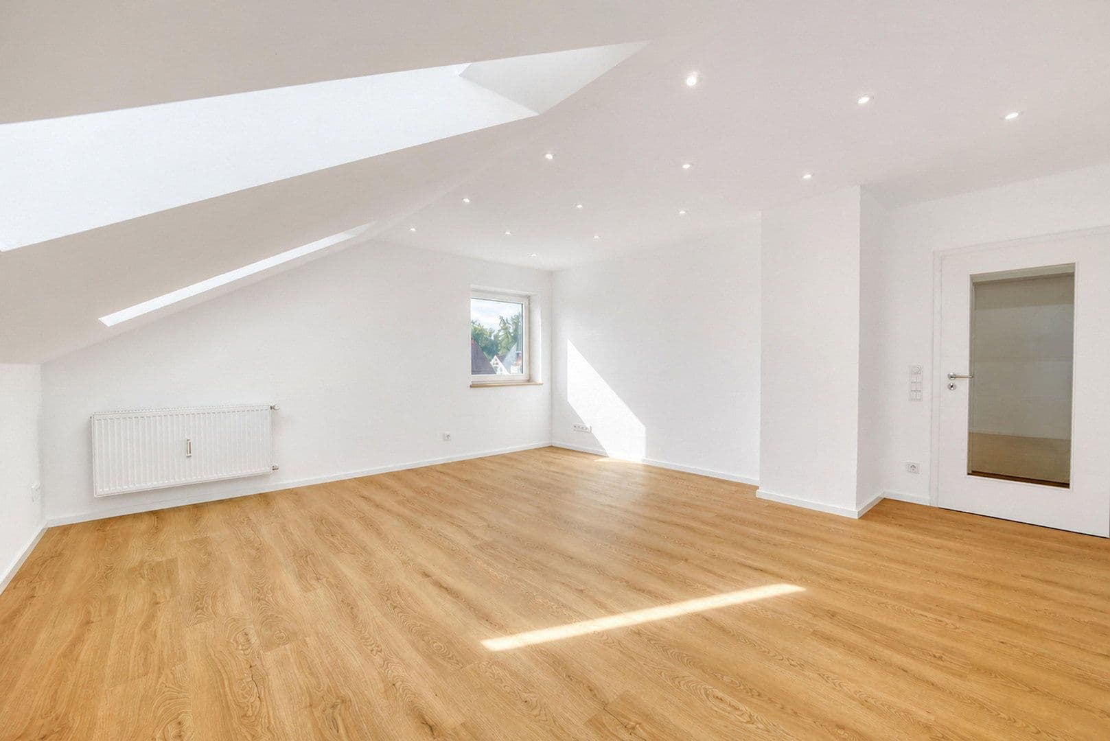 Predaj bytu 4-izbový 99 m², Dr.-Bergmeisterstraße 43, Pfaffenhofen an der Ilm, Bavorsko Predaj bytu 4-izbový 99 m², Dr.-Bergmeisterstraße 43, Pfaffenhofen an der Ilm, Bavorsko