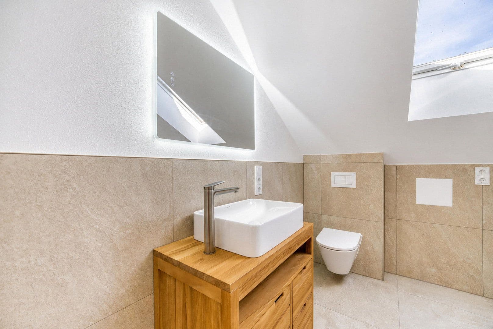 Predaj bytu 4-izbový 99 m², Dr.-Bergmeisterstraße 43, Pfaffenhofen an der Ilm, Bavorsko Predaj bytu 4-izbový 99 m², Dr.-Bergmeisterstraße 43, Pfaffenhofen an der Ilm, Bavorsko