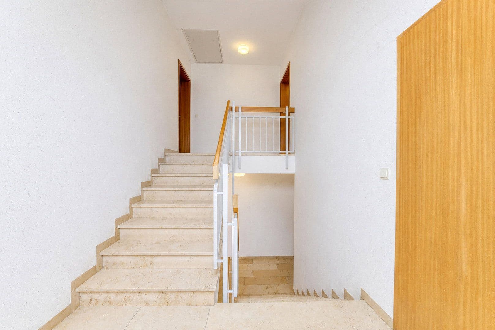 Predaj bytu 4-izbový 99 m², Dr.-Bergmeisterstraße 43, Pfaffenhofen an der Ilm, Bavorsko Predaj bytu 4-izbový 99 m², Dr.-Bergmeisterstraße 43, Pfaffenhofen an der Ilm, Bavorsko
