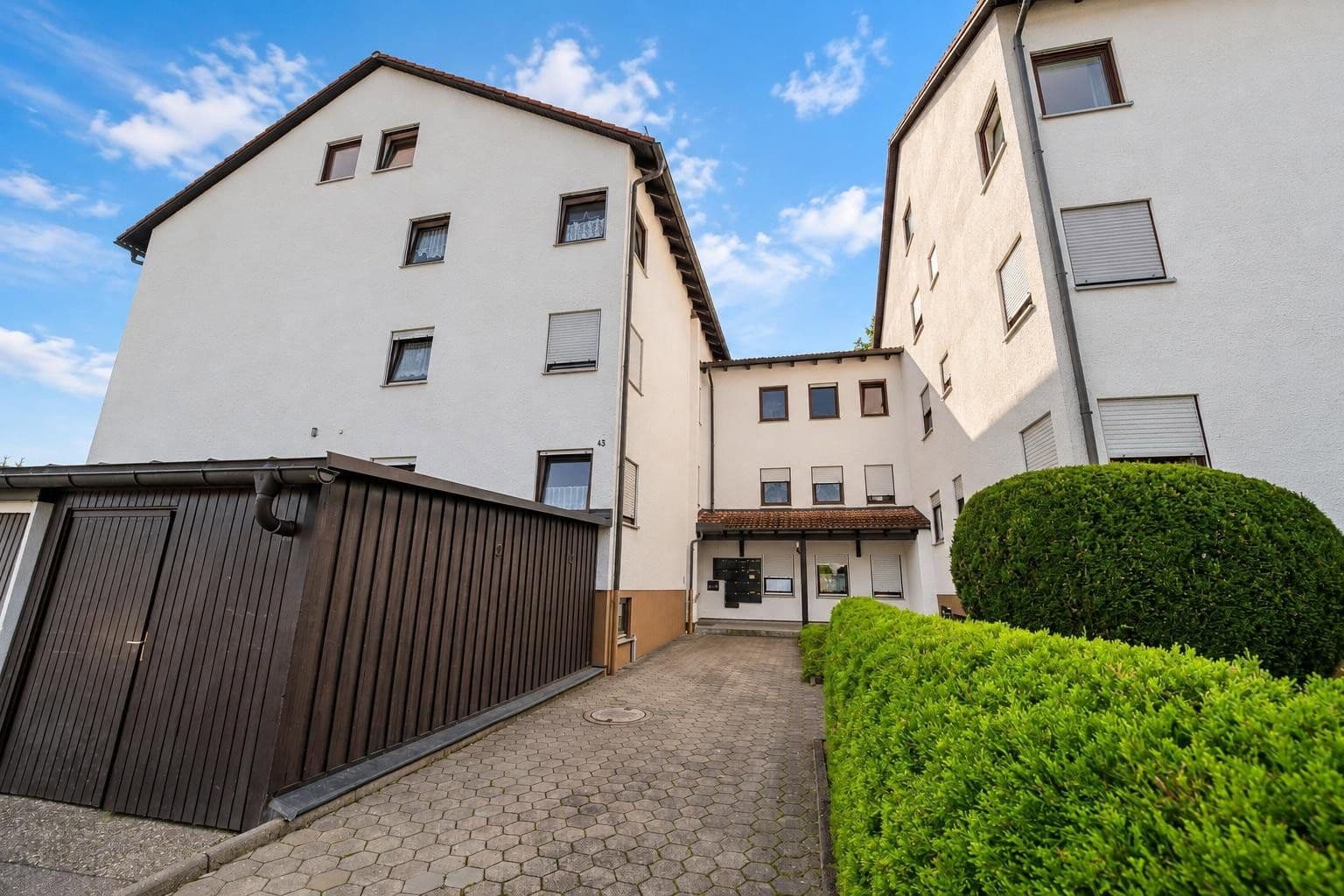 Predaj bytu 4-izbový 99 m², Dr.-Bergmeisterstraße 43, Pfaffenhofen an der Ilm, Bavorsko Predaj bytu 4-izbový 99 m², Dr.-Bergmeisterstraße 43, Pfaffenhofen an der Ilm, Bavorsko
