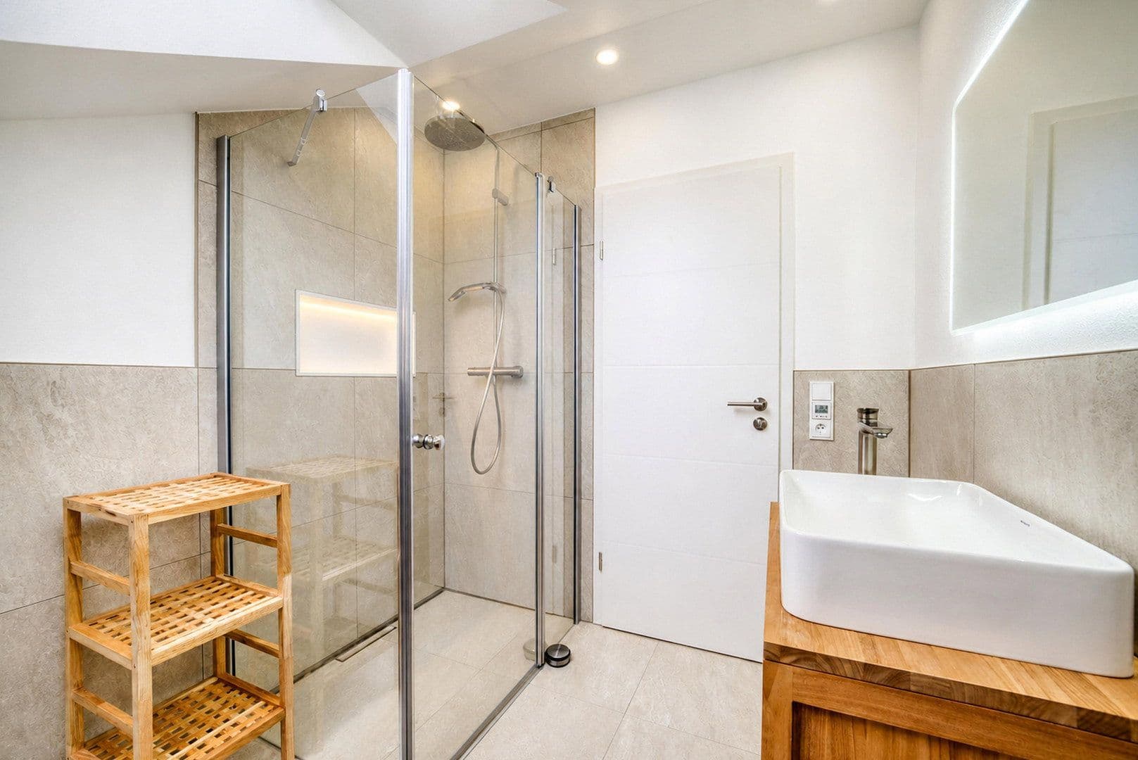 Predaj bytu 4-izbový 99 m², Dr.-Bergmeisterstraße 43, Pfaffenhofen an der Ilm, Bavorsko Predaj bytu 4-izbový 99 m², Dr.-Bergmeisterstraße 43, Pfaffenhofen an der Ilm, Bavorsko
