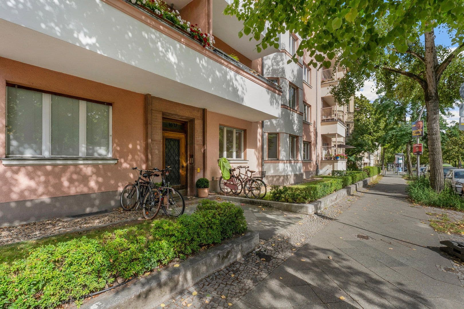 Predaj bytu 4-izbový 144 m², Hundekehlestraße 16-17, Berlin, Berlín Predaj bytu 4-izbový 144 m², Hundekehlestraße 16-17, Berlin, Berlín