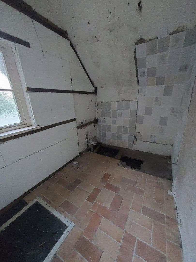 Predaj domu 200 m², pozemok 882 m², Grenzstraße 13, Zetel, Dolné Sasko Predaj domu 200 m², pozemok 882 m², Grenzstraße 13, Zetel, Dolné Sasko