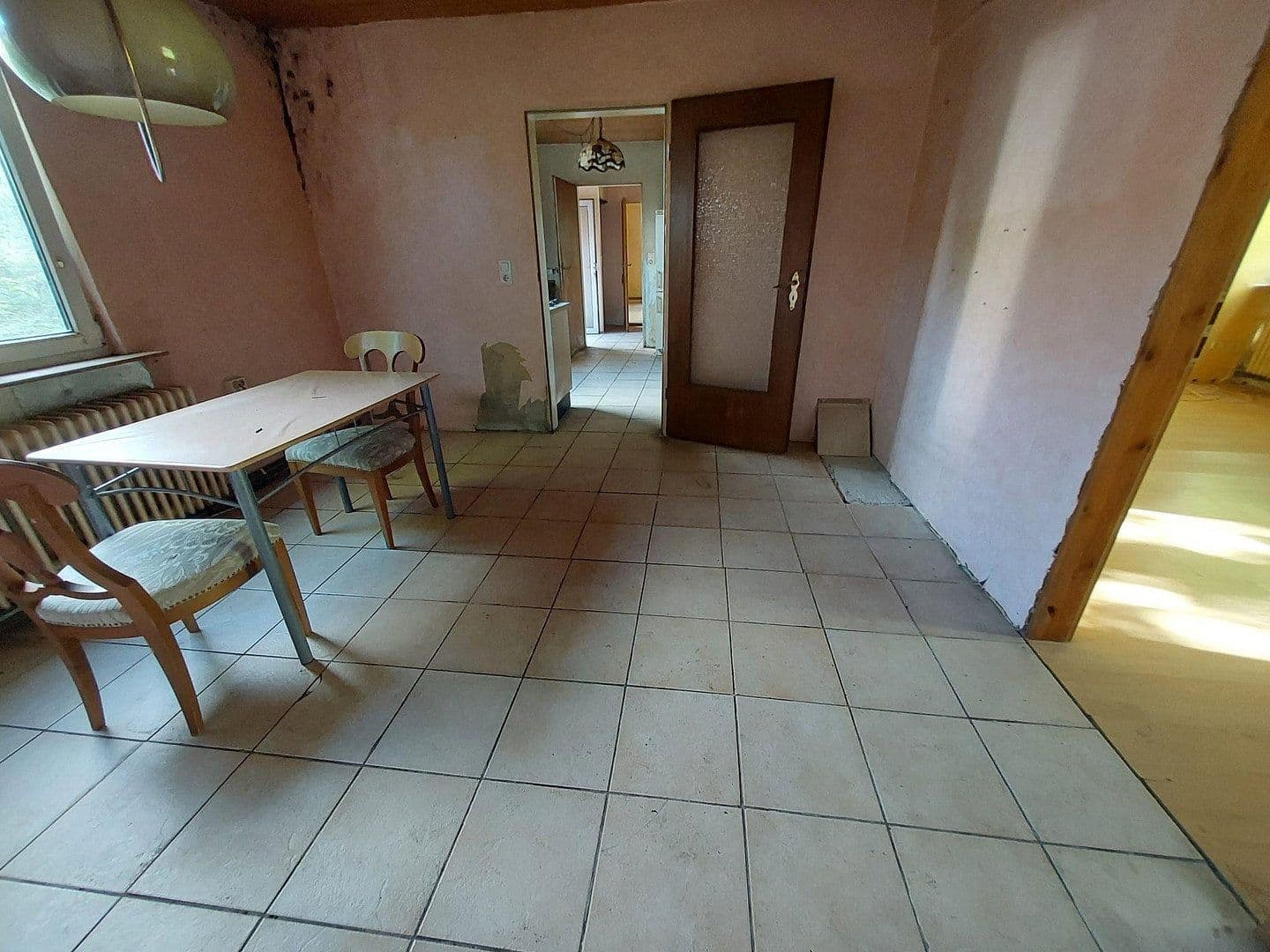 Predaj domu 200 m², pozemok 882 m², Grenzstraße 13, Zetel, Dolné Sasko Predaj domu 200 m², pozemok 882 m², Grenzstraße 13, Zetel, Dolné Sasko