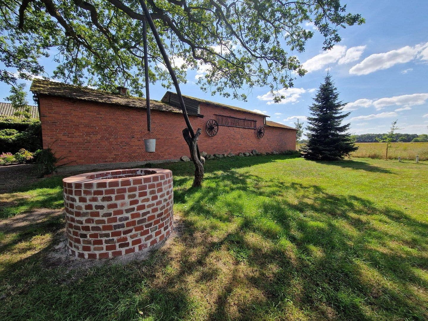 Predaj domu 290 m², pozemok 4.718 m², Gehlbergen 2, Bruchhausen-Vilsen, Dolné Sasko Predaj domu 290 m², pozemok 4.718 m², Gehlbergen 2, Bruchhausen-Vilsen, Dolné Sasko