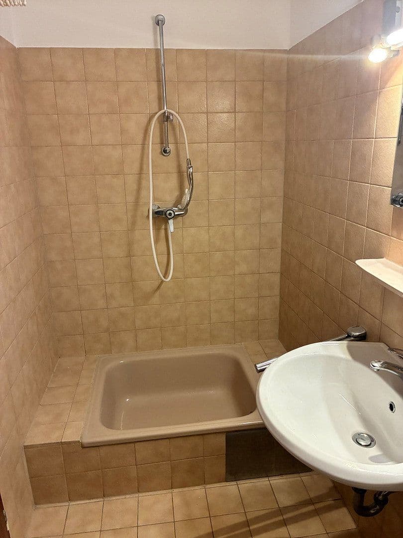 Prenájom bytu 2-izbový 47 m², Am Sulzbogen, Fürstenfeldbruck, Bavorsko Prenájom bytu 2-izbový 47 m², Am Sulzbogen, Fürstenfeldbruck, Bavorsko