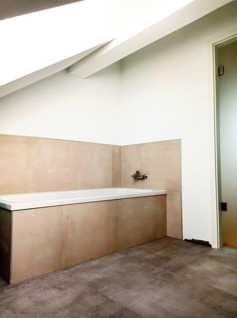 Predaj bytu 5-izbový 150 m², Meerbusch, Severné Porýnie - Westfálsko Predaj bytu 5-izbový 150 m², Meerbusch, Severné Porýnie - Westfálsko