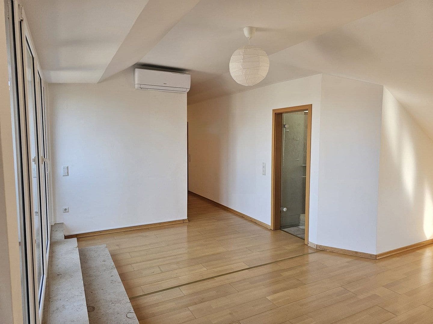 Predaj bytu 4-izbový 150 m², Mannheim, Bádensko-Wurttembersko Predaj bytu 4-izbový 150 m², Mannheim, Bádensko-Wurttembersko