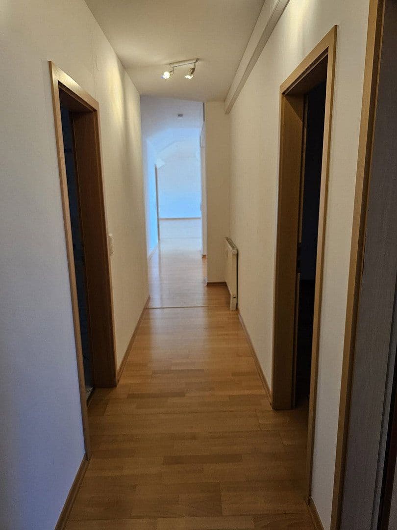 Predaj bytu 4-izbový 150 m², Mannheim, Bádensko-Wurttembersko Predaj bytu 4-izbový 150 m², Mannheim, Bádensko-Wurttembersko