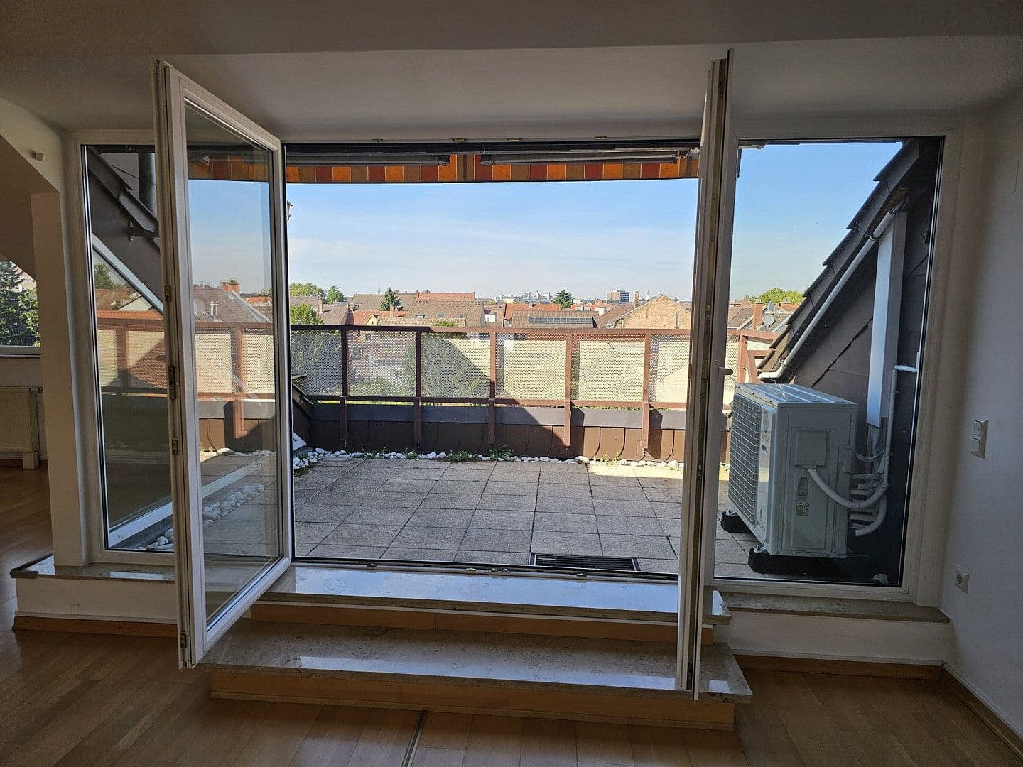 Predaj bytu 4-izbový 150 m², Mannheim, Bádensko-Wurttembersko Predaj bytu 4-izbový 150 m², Mannheim, Bádensko-Wurttembersko