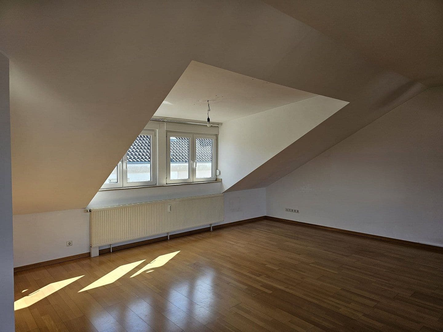Predaj bytu 4-izbový 150 m², Mannheim, Bádensko-Wurttembersko Predaj bytu 4-izbový 150 m², Mannheim, Bádensko-Wurttembersko