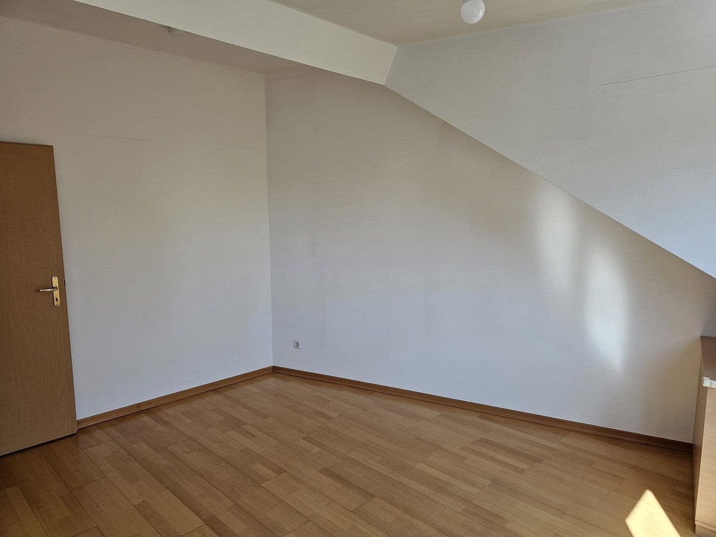 Predaj bytu 4-izbový 150 m², Mannheim, Bádensko-Wurttembersko Predaj bytu 4-izbový 150 m², Mannheim, Bádensko-Wurttembersko