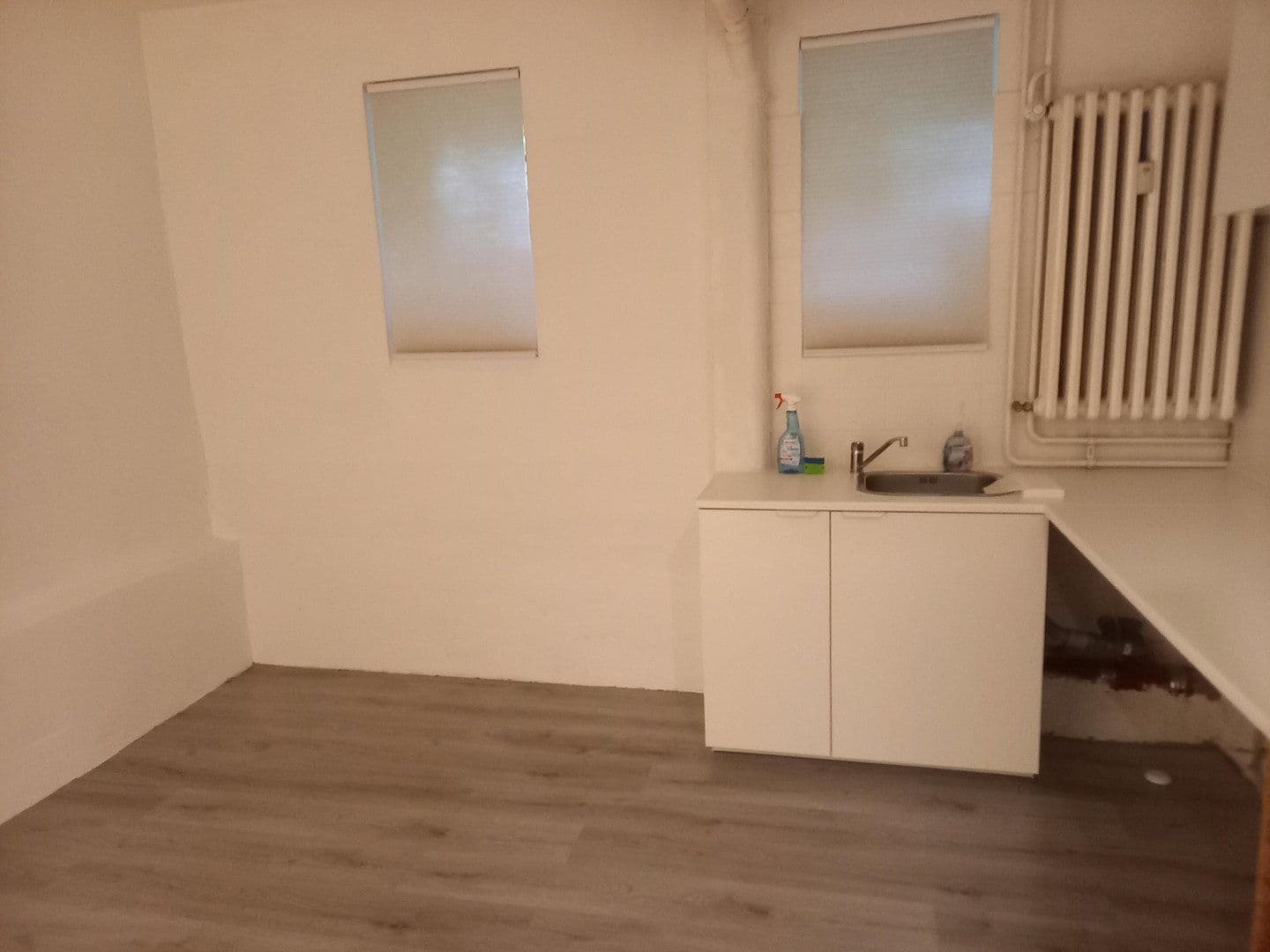 Predaj kancelárie 53 m², Berlin, Berlín Predaj kancelárie 53 m², Berlin, Berlín