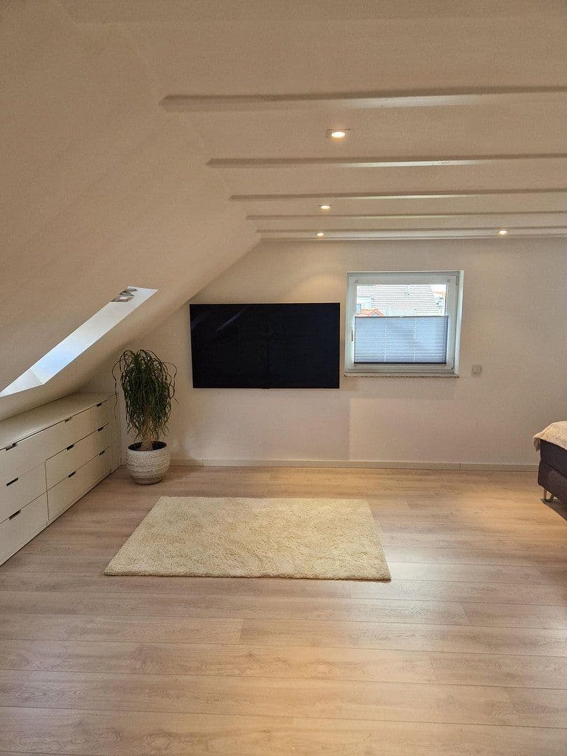 Predaj domu 129 m², pozemok 200 m², Wickererstraße 59i, Flörsheim, Hesensko Predaj domu 129 m², pozemok 200 m², Wickererstraße 59i, Flörsheim, Hesensko