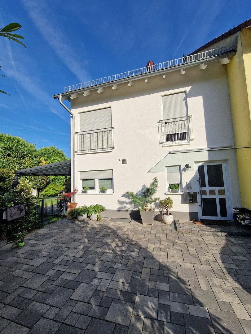 Predaj domu 129 m², pozemok 200 m², Wickererstraße 59i, Flörsheim, Hesensko Predaj domu 129 m², pozemok 200 m², Wickererstraße 59i, Flörsheim, Hesensko