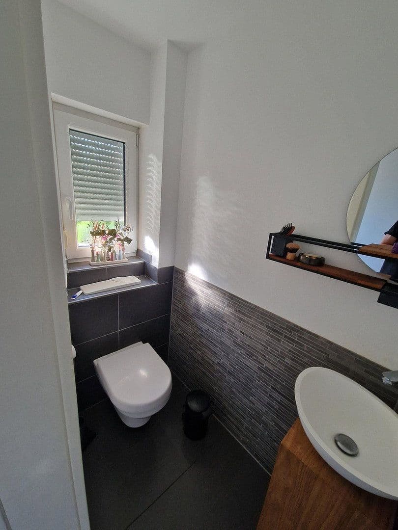 Predaj domu 129 m², pozemok 200 m², Wickererstraße 59i, Flörsheim, Hesensko Predaj domu 129 m², pozemok 200 m², Wickererstraße 59i, Flörsheim, Hesensko