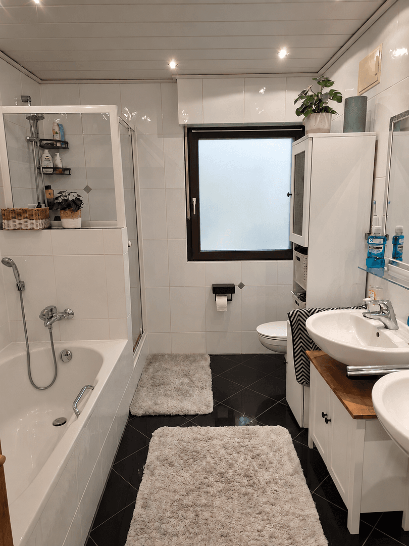 Predaj domu 120 m², pozemok 590 m², Königsbrunn, Bavorsko Predaj domu 120 m², pozemok 590 m², Königsbrunn, Bavorsko