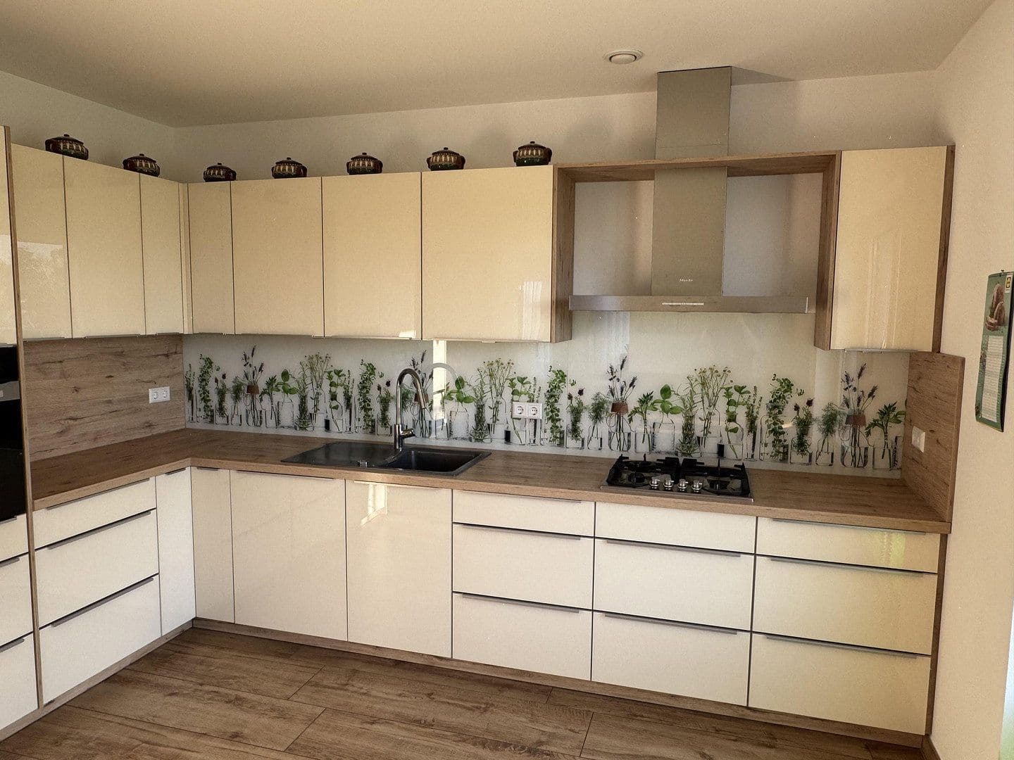 Predaj domu 227 m², pozemok 639 m², Laupheim, Bádensko-Wurttembersko Predaj domu 227 m², pozemok 639 m², Laupheim, Bádensko-Wurttembersko