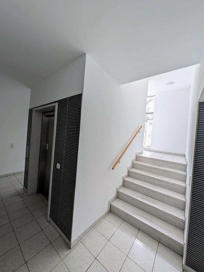 Predaj bytu 1-izbový 51 m², Ohmstr. 64, Frankfurt, Hesensko Predaj bytu 1-izbový 51 m², Ohmstr. 64, Frankfurt, Hesensko