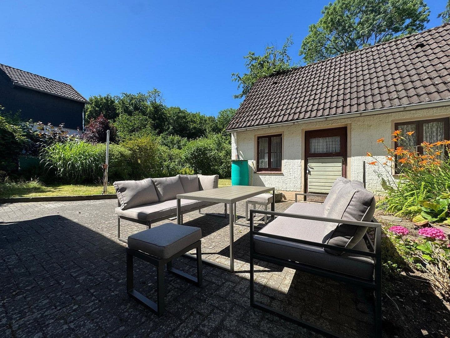 Prenájom bytu 1-izbový 16 m², Nettelbeckstraße 19, Hildesheim, Dolné Sasko Prenájom bytu 1-izbový 16 m², Nettelbeckstraße 19, Hildesheim, Dolné Sasko