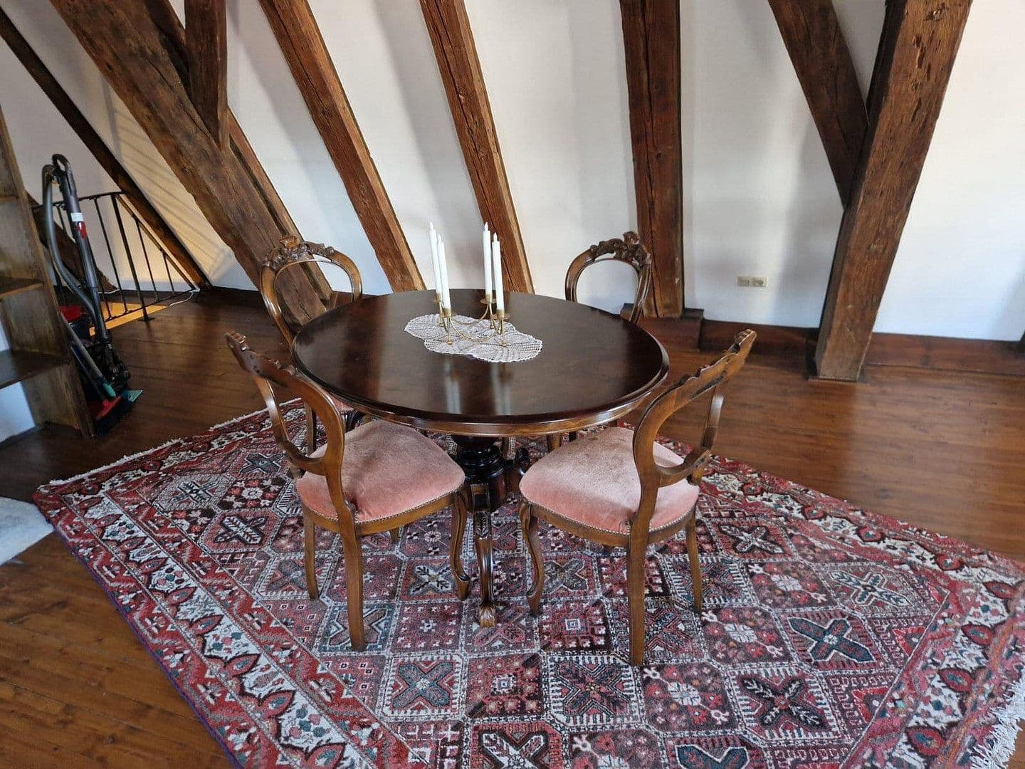 Prenájom bytu 2-izbový 95 m², Schlossberg 16, Riedlingen, Bádensko-Wurttembersko Prenájom bytu 2-izbový 95 m², Schlossberg 16, Riedlingen, Bádensko-Wurttembersko