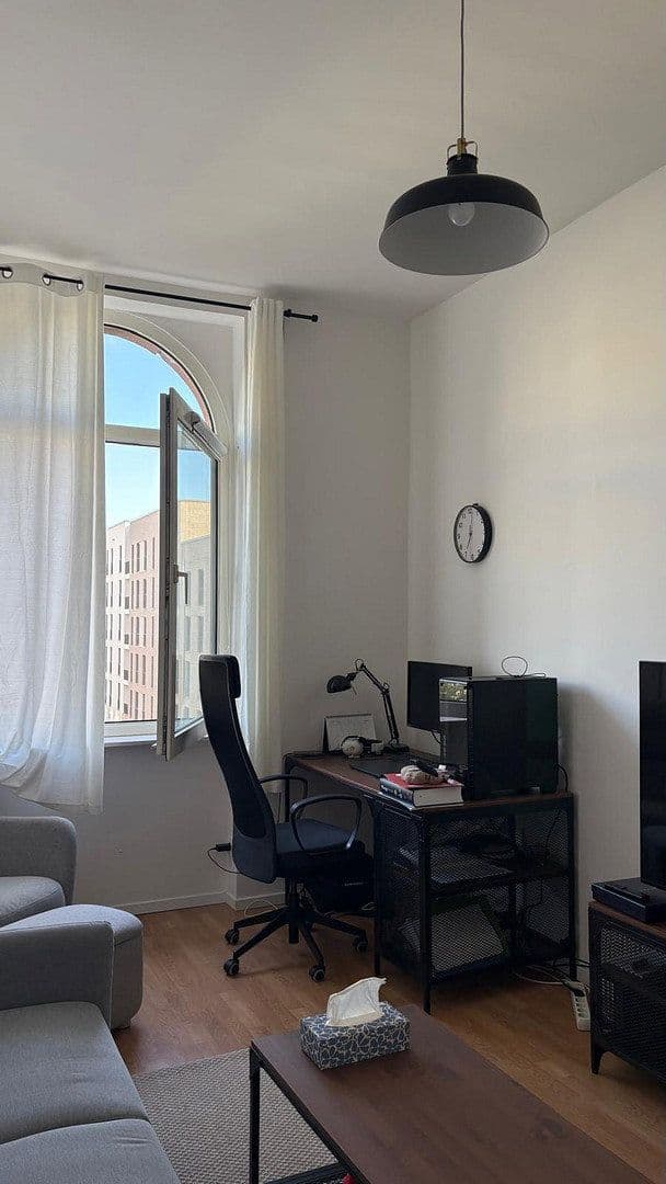 Prenájom bytu 2-izbový 55 m², Rödelheimer Landstr. xx, Frankfurt am Main, Hesensko Prenájom bytu 2-izbový 55 m², Rödelheimer Landstr. xx, Frankfurt am Main, Hesensko
