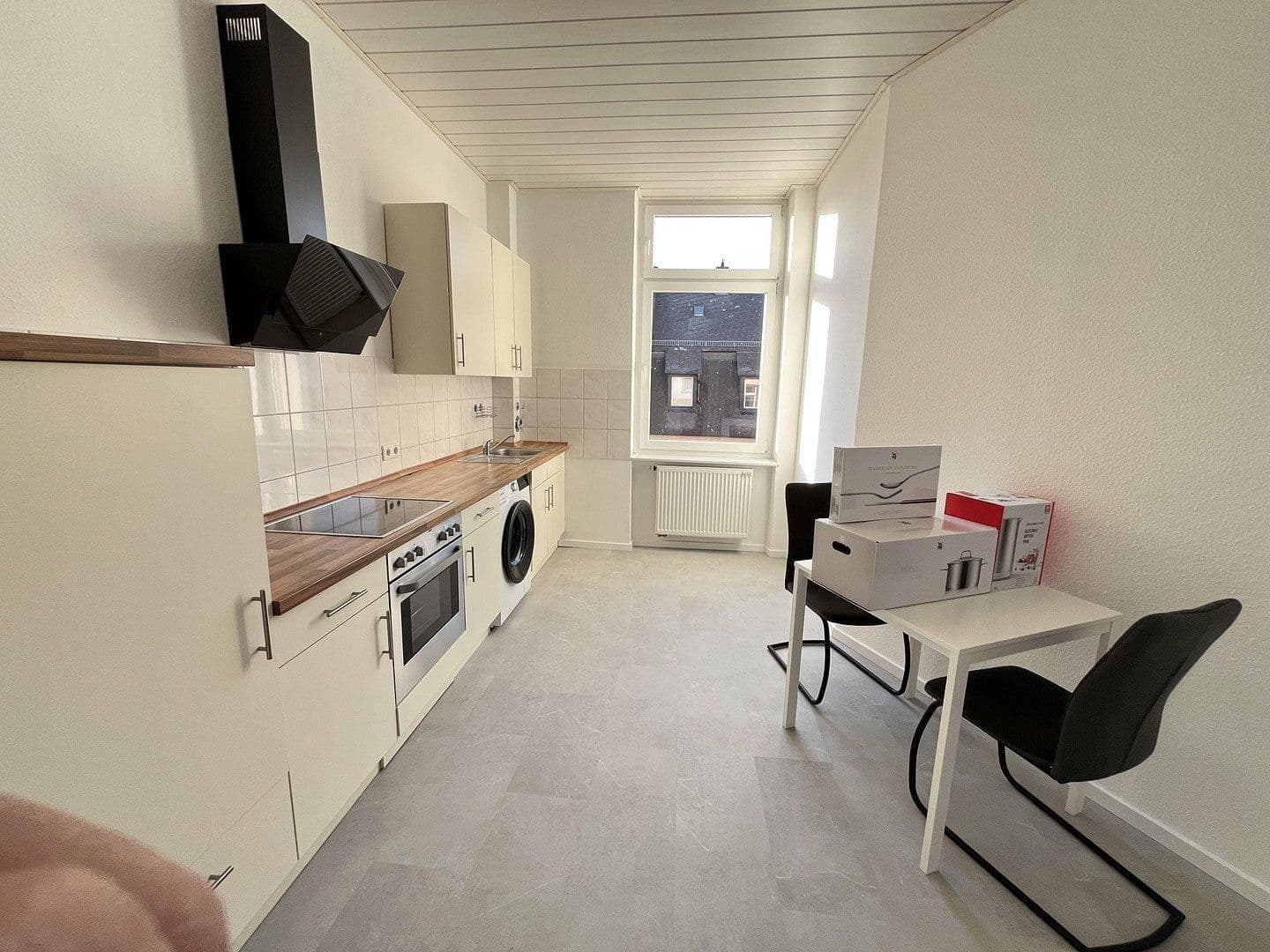 Prenájom bytu 2-izbový 55 m², Rödelsheimer Landstr. xx, Frankfurt am Main, Hesensko Prenájom bytu 2-izbový 55 m², Rödelsheimer Landstr. xx, Frankfurt am Main, Hesensko