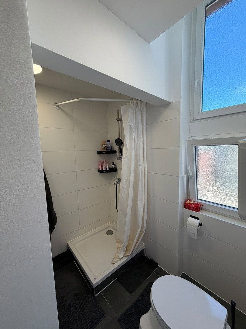 Prenájom bytu 2-izbový 55 m², Rödelheimer Landstr. xx, Frankfurt am Main, Hesensko Prenájom bytu 2-izbový 55 m², Rödelheimer Landstr. xx, Frankfurt am Main, Hesensko