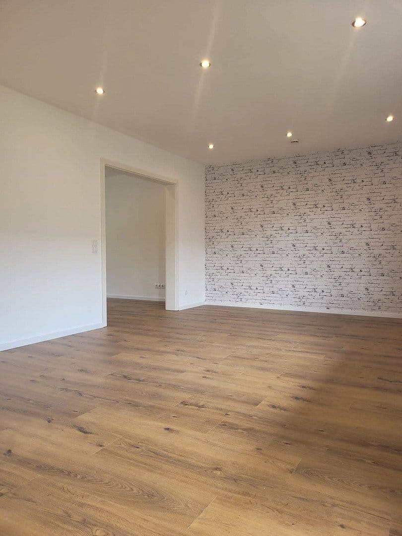Prenájom bytu 3-izbový 92 m², Vosskamp 23, Wedemark, Dolné Sasko Prenájom bytu 3-izbový 92 m², Vosskamp 23, Wedemark, Dolné Sasko