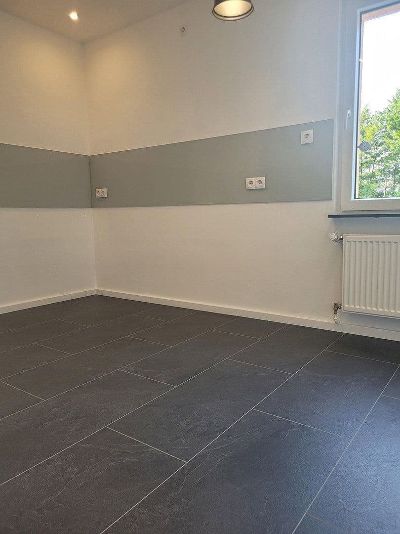 Prenájom bytu 3-izbový 92 m², Vosskamp 23, Wedemark, Dolné Sasko Prenájom bytu 3-izbový 92 m², Vosskamp 23, Wedemark, Dolné Sasko