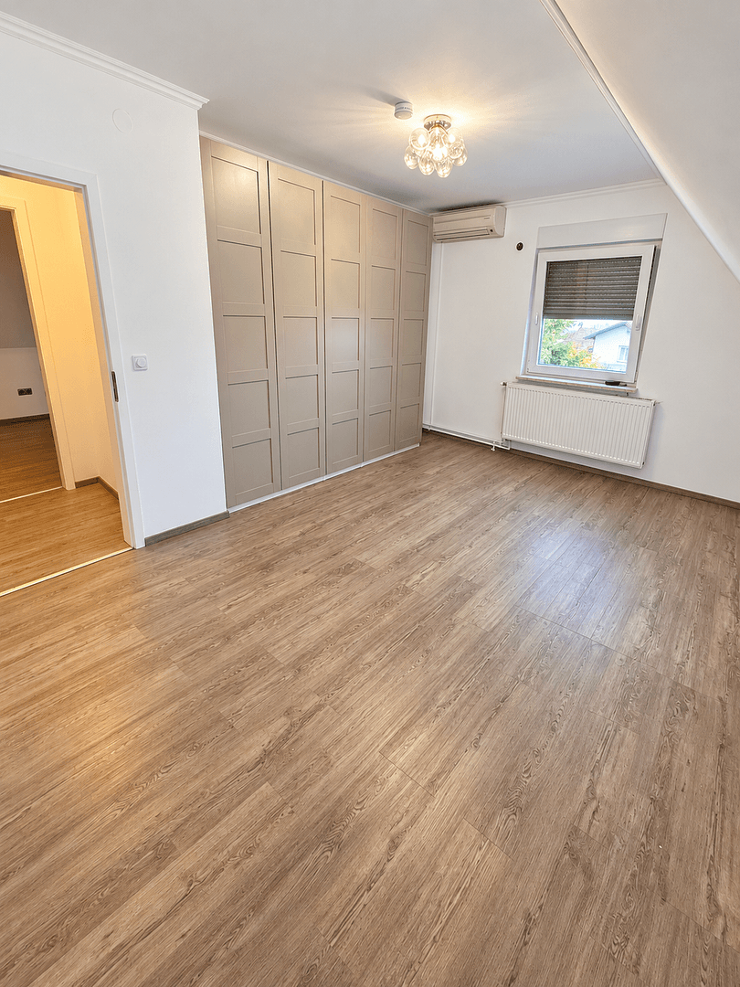 Prenájom domu 120 m², pozemok 344 m², Berlin, Berlín Prenájom domu 120 m², pozemok 344 m², Berlin, Berlín