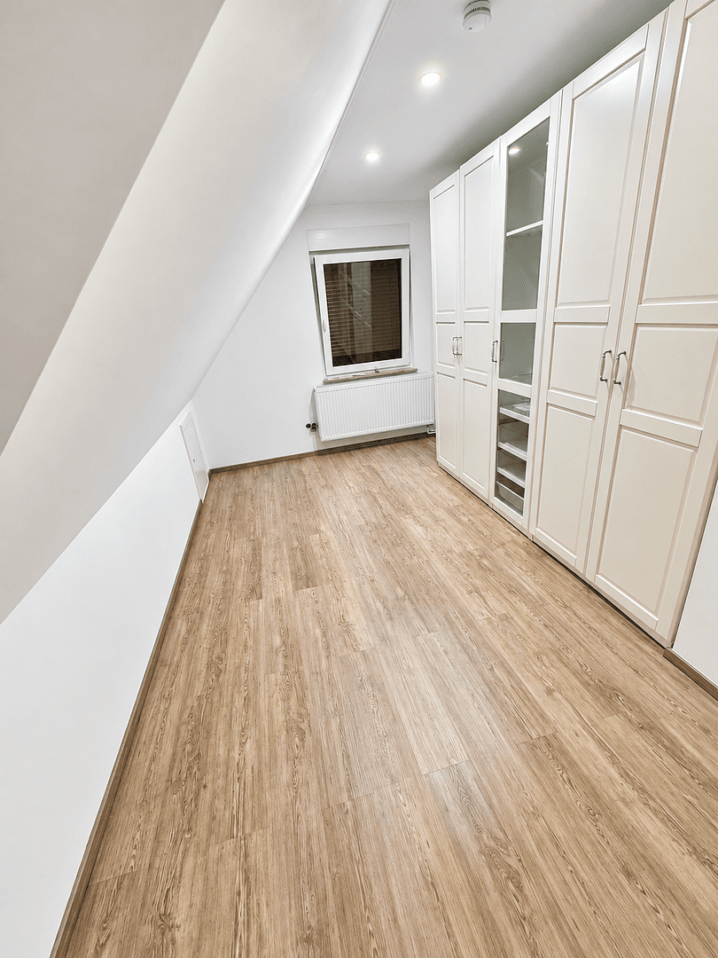 Prenájom domu 120 m², pozemok 344 m², Berlin, Berlín Prenájom domu 120 m², pozemok 344 m², Berlin, Berlín