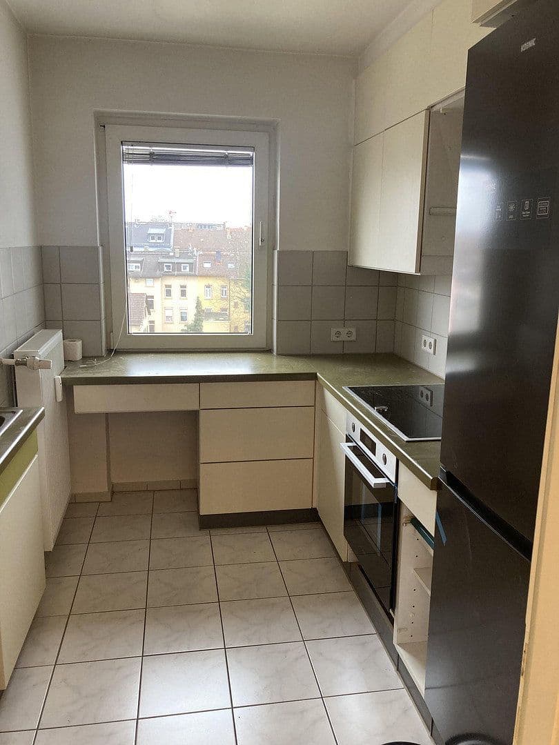 Prenájom bytu 4-izbový 82 m², Wilhelmsplatz 18, Offenbach, Hesensko Prenájom bytu 4-izbový 82 m², Wilhelmsplatz 18, Offenbach, Hesensko