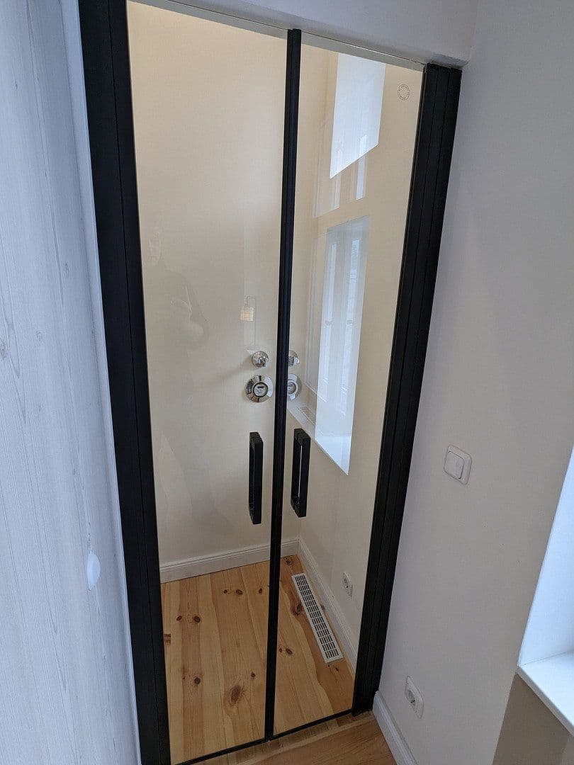Predaj bytu 2-izbový 41 m², Pascalstr. 2, Berlin, Berlín Predaj bytu 2-izbový 41 m², Pascalstr. 2, Berlin, Berlín