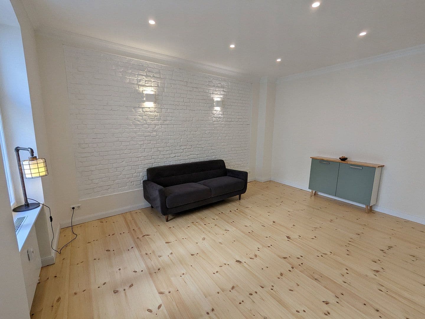 Predaj bytu 2-izbový 41 m², Pascalstr. 2, Berlin, Berlín Predaj bytu 2-izbový 41 m², Pascalstr. 2, Berlin, Berlín
