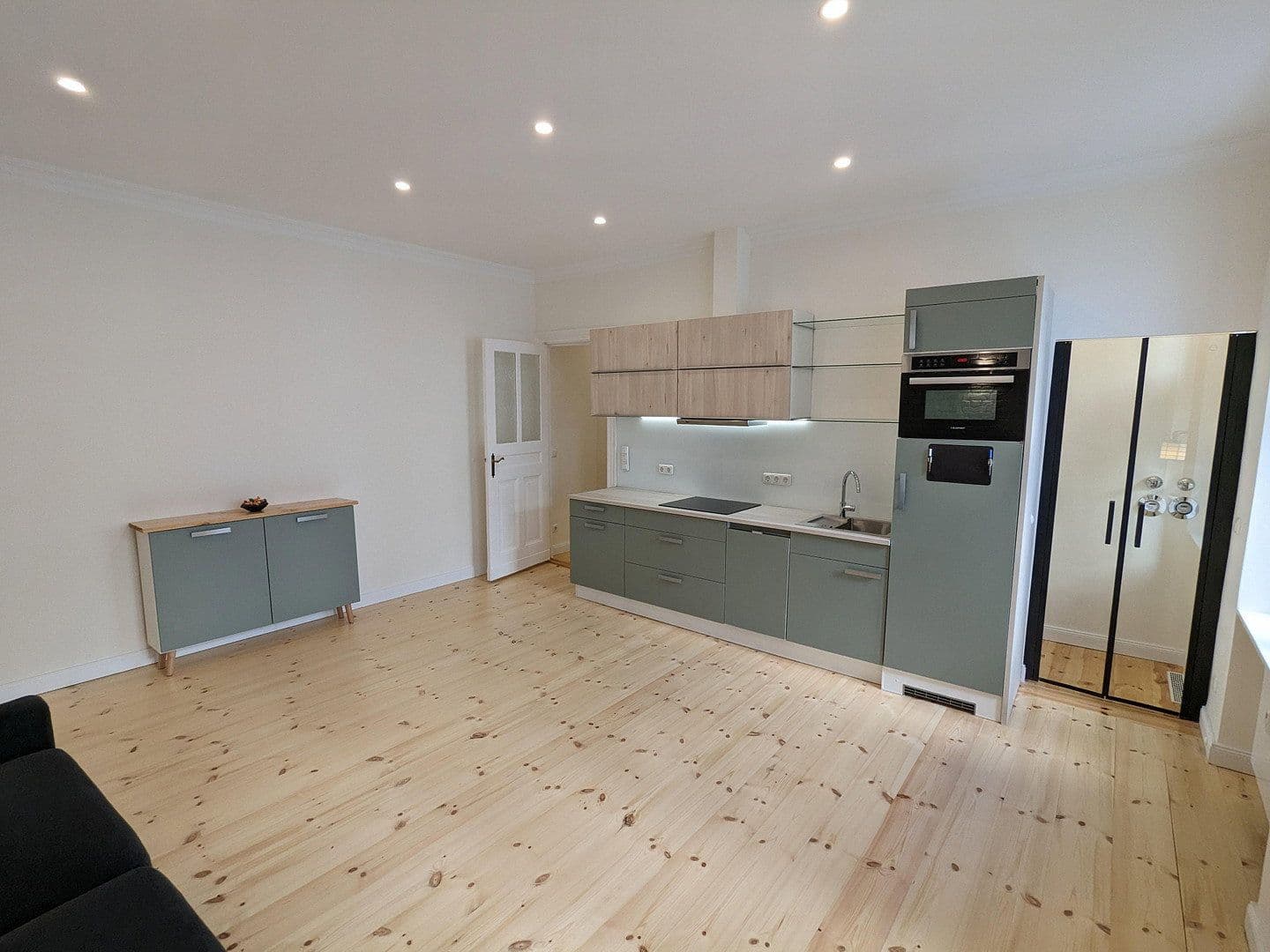 Predaj bytu 2-izbový 41 m², Pascalstr. 2, Berlin, Berlín Predaj bytu 2-izbový 41 m², Pascalstr. 2, Berlin, Berlín