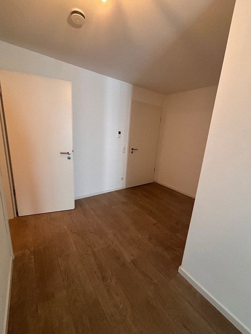 Prenájom bytu 2-izbový 95 m², Paderborn, Severné Porýnie - Westfálsko Prenájom bytu 2-izbový 95 m², Paderborn, Severné Porýnie - Westfálsko