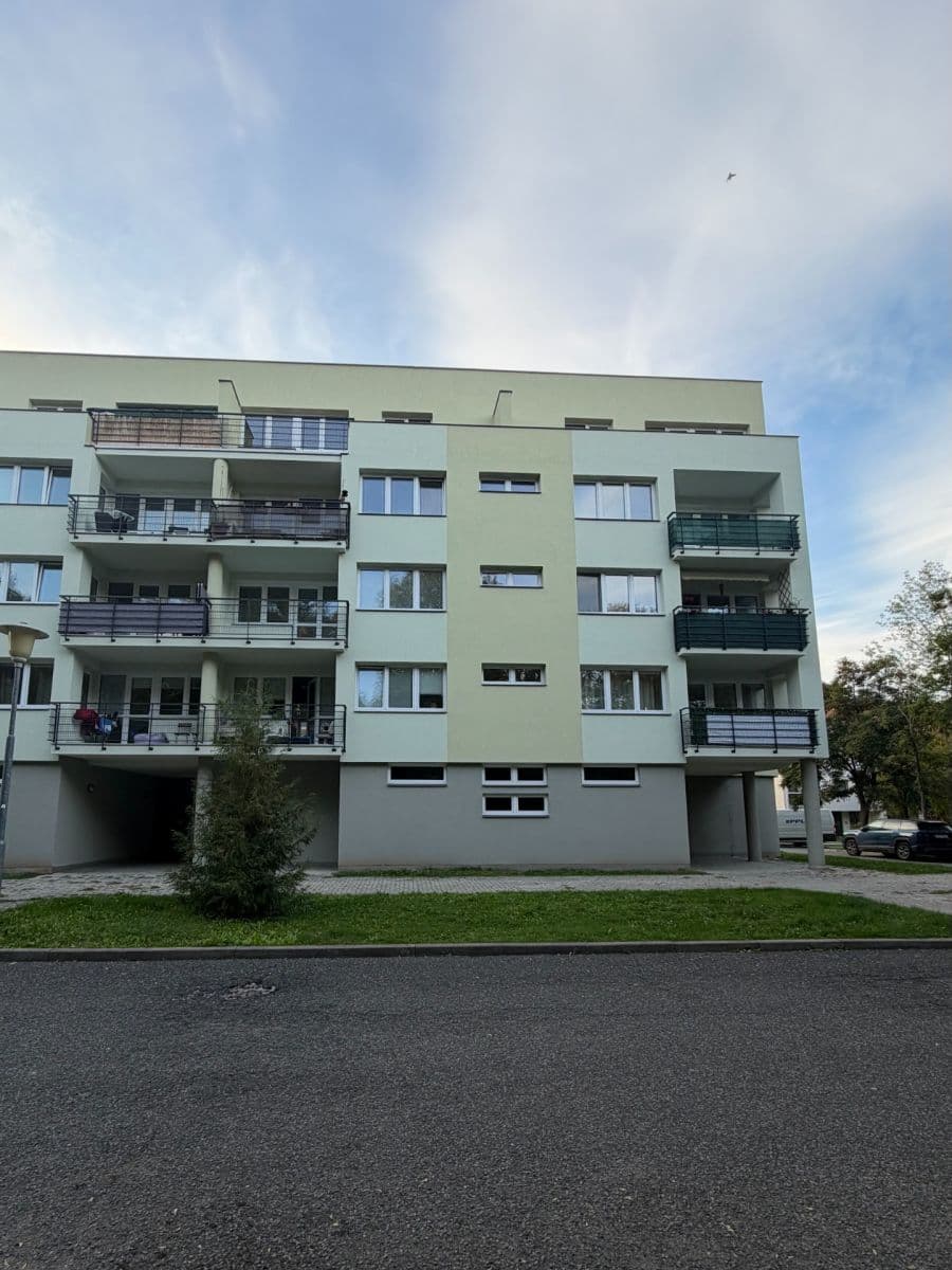 Prenájom bytu 2-izbový 64 m², Puškinská, Kutná Hora, Středočeský kraj Prenájom bytu 2-izbový 64 m², Puškinská, Kutná Hora, Středočeský kraj