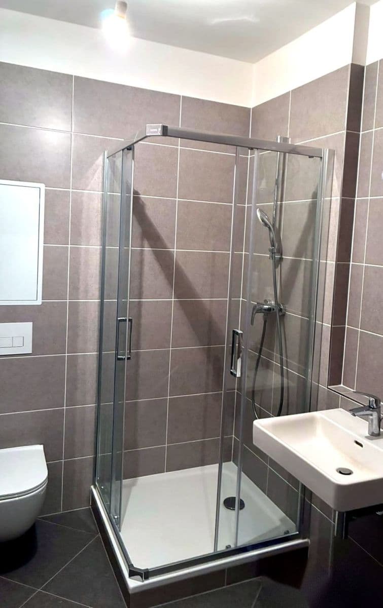 Prenájom bytu 2-izbový 38 m², Nádražní, Kralupy nad Vltavou, Středočeský kraj Prenájom bytu 2-izbový 38 m², Nádražní, Kralupy nad Vltavou, Středočeský kraj