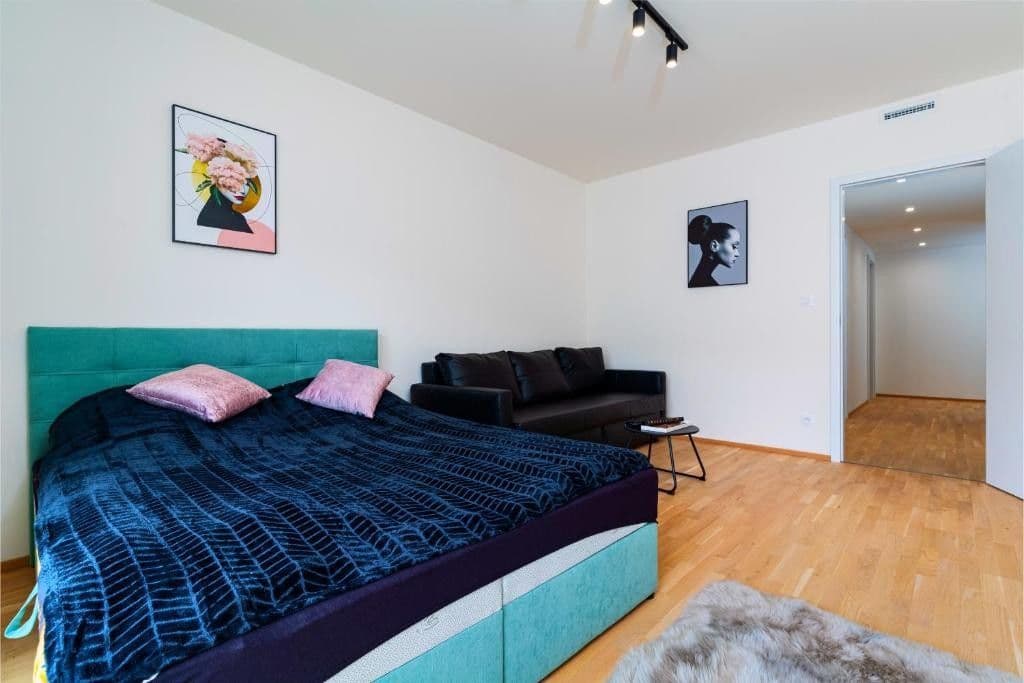 Prenájom bytu 3-izbový 151 m², Albrightové, Praha, Praha Prenájom bytu 3-izbový 151 m², Albrightové, Praha, Praha