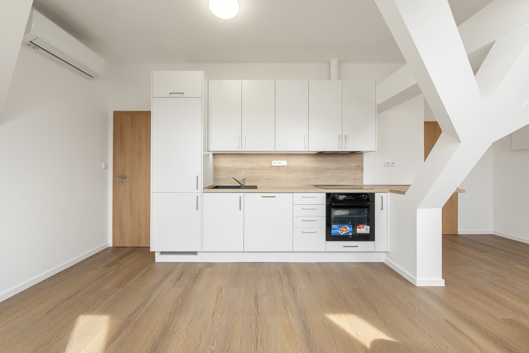 Predaj bytu 1-izbový 38 m², Draha, Telnice, Jihomoravský kraj Predaj bytu 1-izbový 38 m², Draha, Telnice, Jihomoravský kraj
