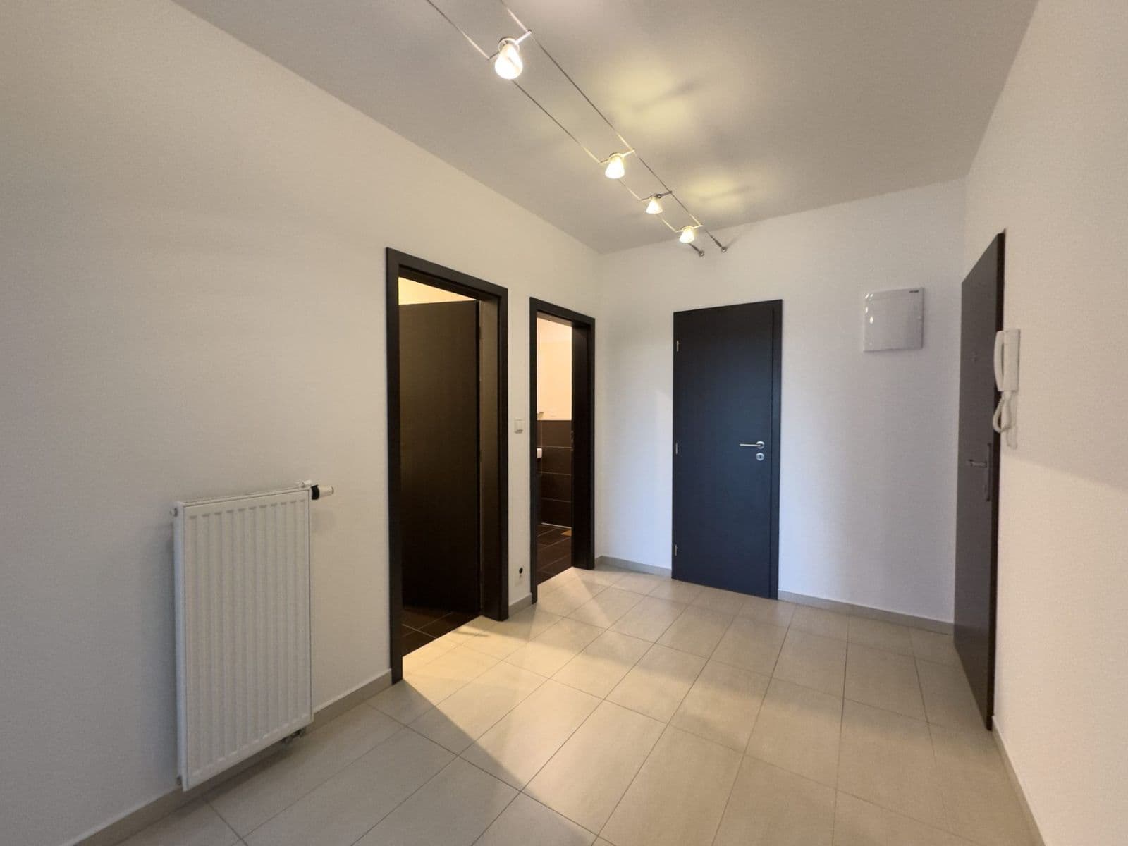 Predaj bytu 2-izbový 65 m², Rudolfa Holeky, Praha, Praha Predaj bytu 2-izbový 65 m², Rudolfa Holeky, Praha, Praha