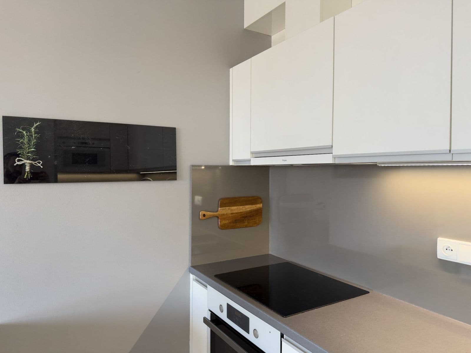 Predaj bytu 2-izbový 65 m², Rudolfa Holeky, Praha, Praha Predaj bytu 2-izbový 65 m², Rudolfa Holeky, Praha, Praha