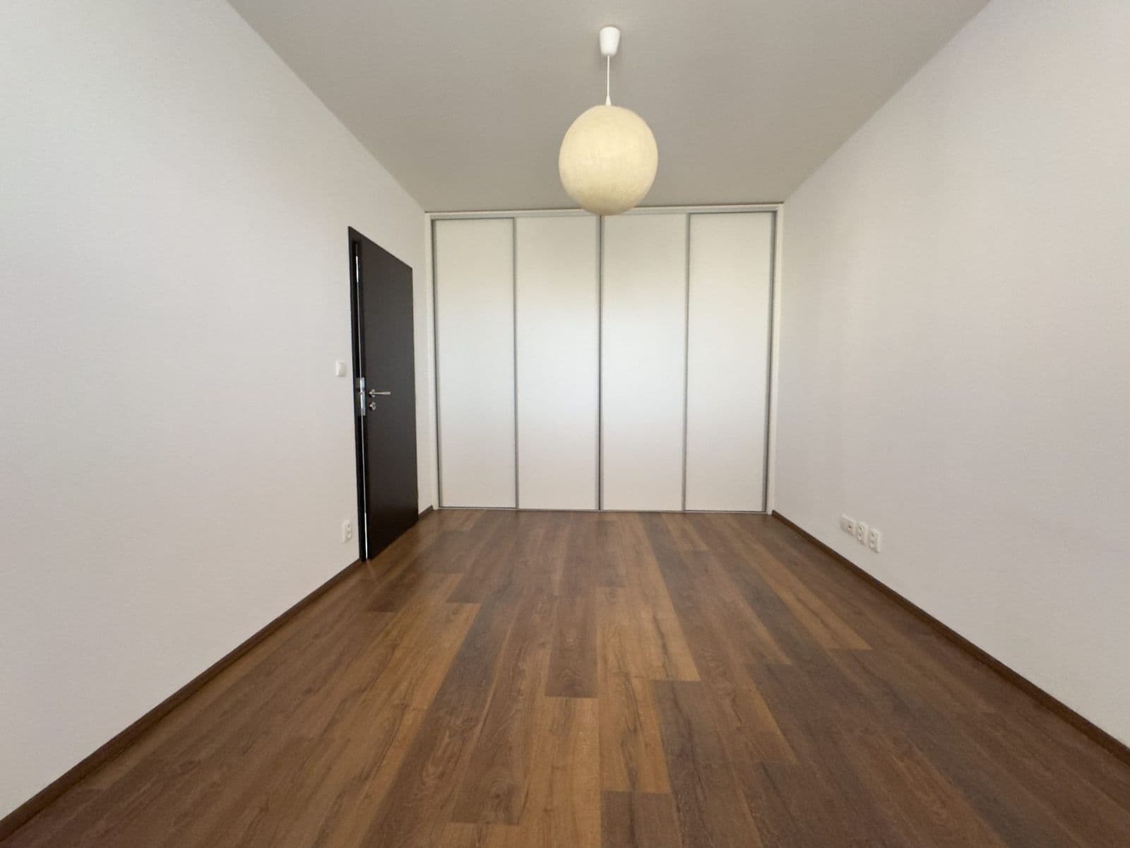 Predaj bytu 2-izbový 65 m², Rudolfa Holeky, Praha, Praha Predaj bytu 2-izbový 65 m², Rudolfa Holeky, Praha, Praha