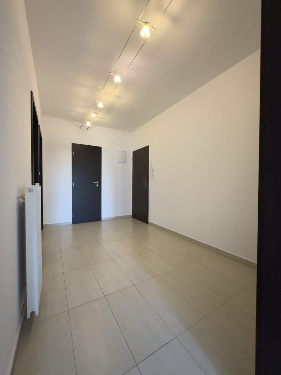 Predaj bytu 2-izbový 65 m², Rudolfa Holeky, Praha, Praha Predaj bytu 2-izbový 65 m², Rudolfa Holeky, Praha, Praha