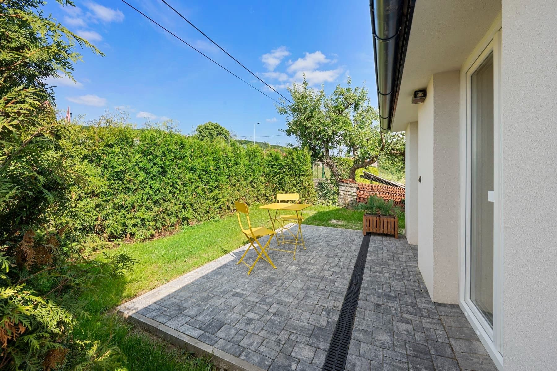 Predaj bytu 1-izbový 95 m², Čebín, Jihomoravský kraj Predaj bytu 1-izbový 95 m², Čebín, Jihomoravský kraj