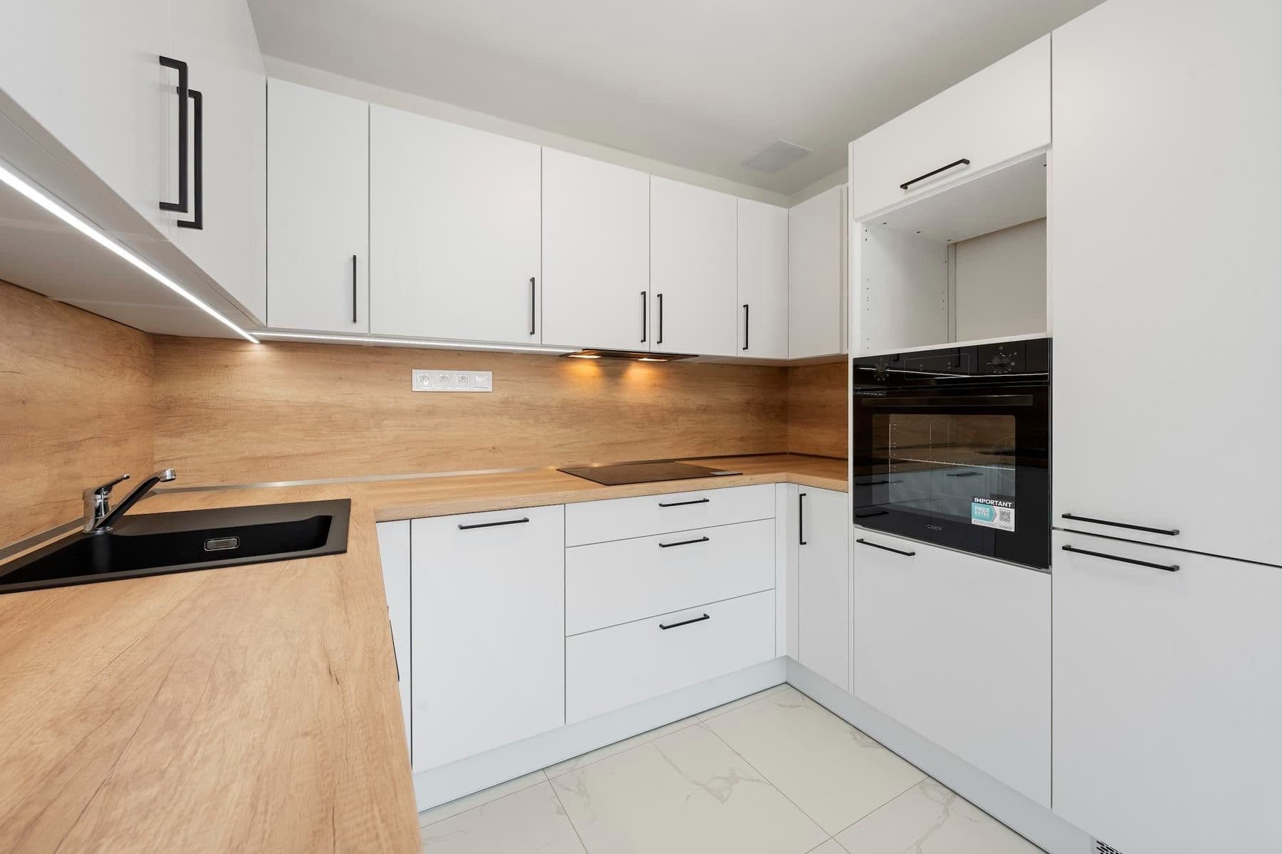 Predaj bytu 1-izbový 95 m², Čebín, Jihomoravský kraj Predaj bytu 1-izbový 95 m², Čebín, Jihomoravský kraj