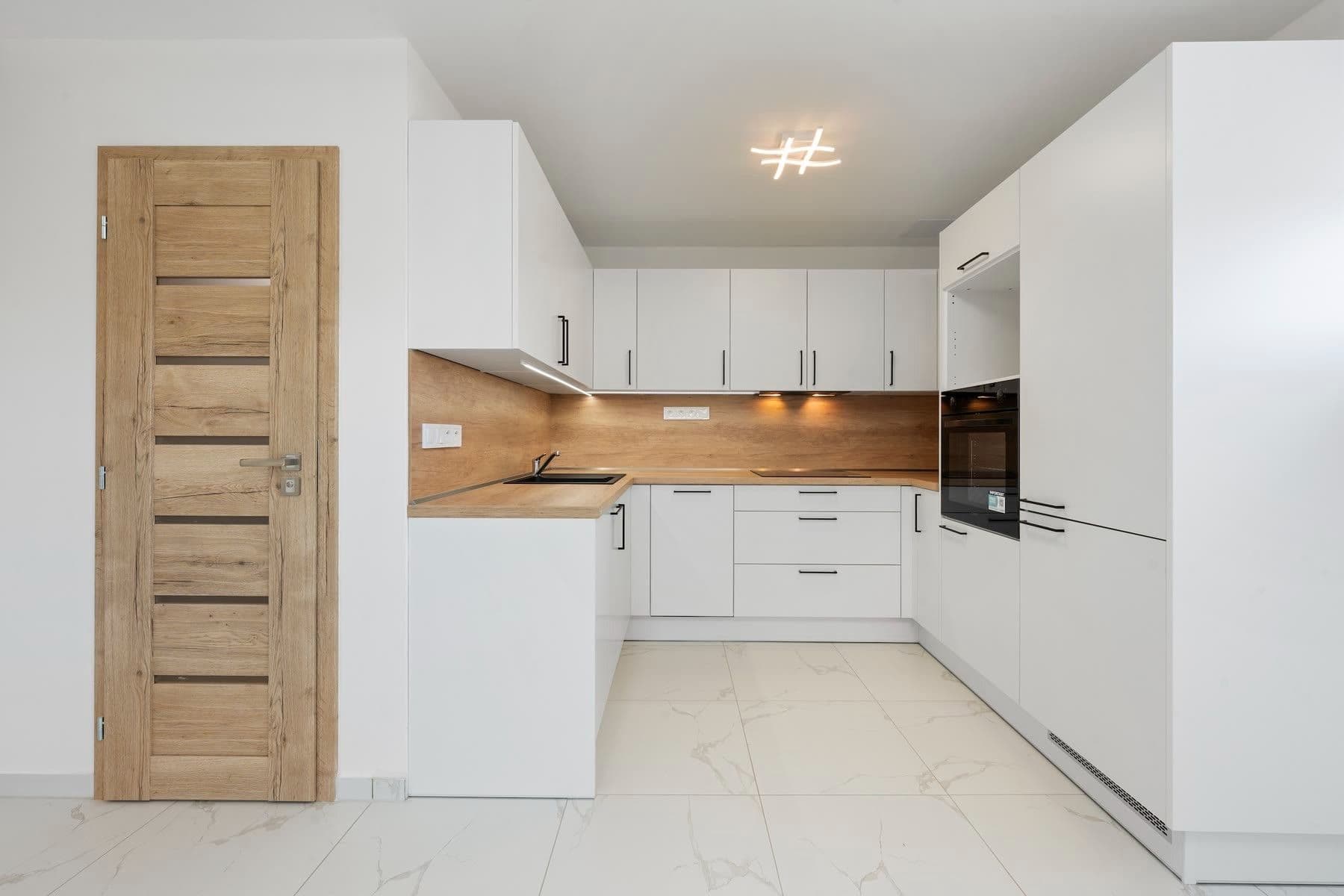 Predaj bytu 1-izbový 95 m², Čebín, Jihomoravský kraj Predaj bytu 1-izbový 95 m², Čebín, Jihomoravský kraj